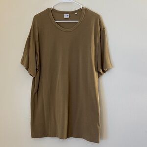 NNO7 No Nationality Cliff Tee